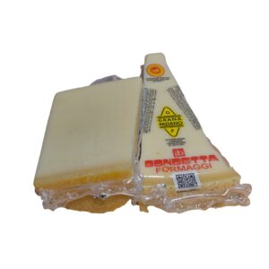 Grana-Padano-300g-16-mesi.jpg